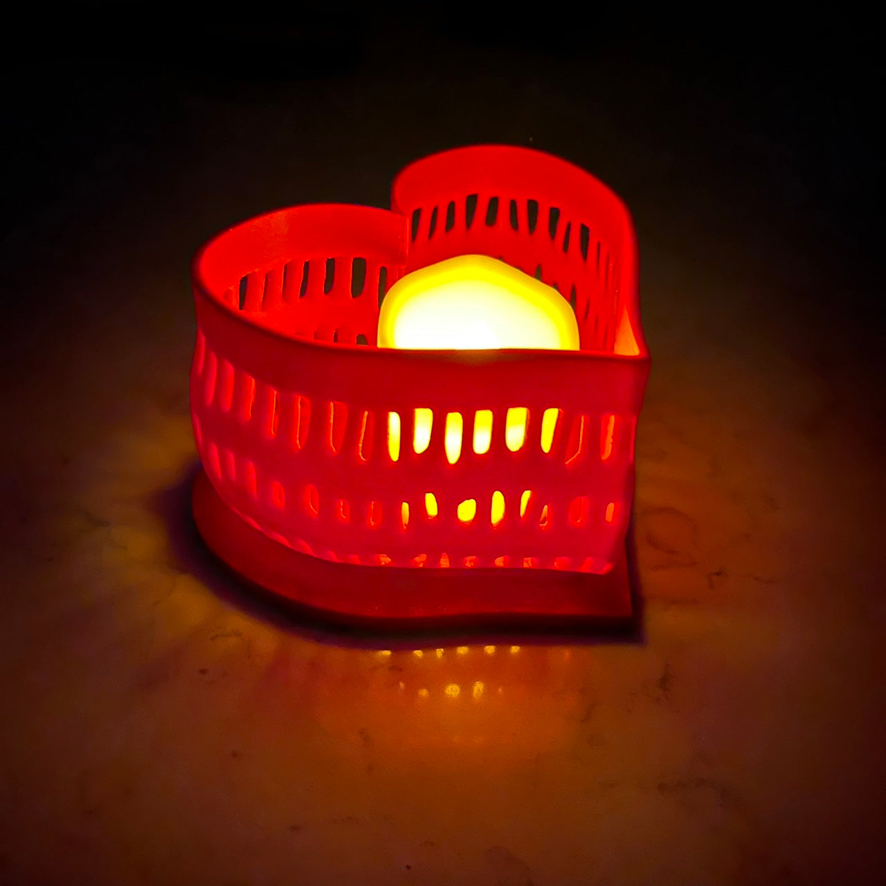 ❤️ Heart Voronoi Tea Light Holder (LED Tea Light Included)