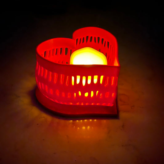 ❤️ Heart Voronoi Tea Light Holder (LED Tea Light Included)